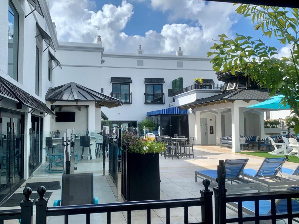 Inn On Fifth North North Naples Esterno foto