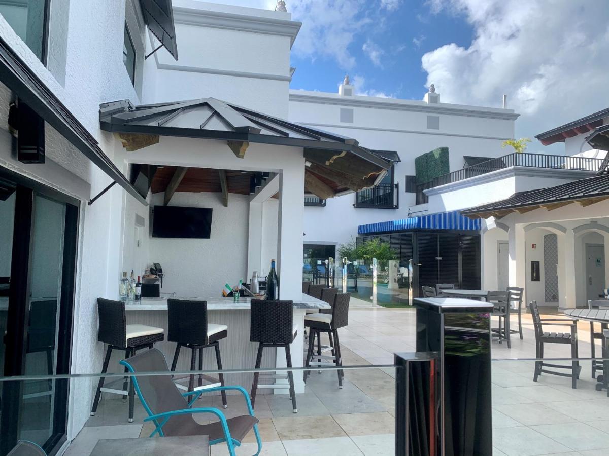 Inn On Fifth North North Naples Esterno foto